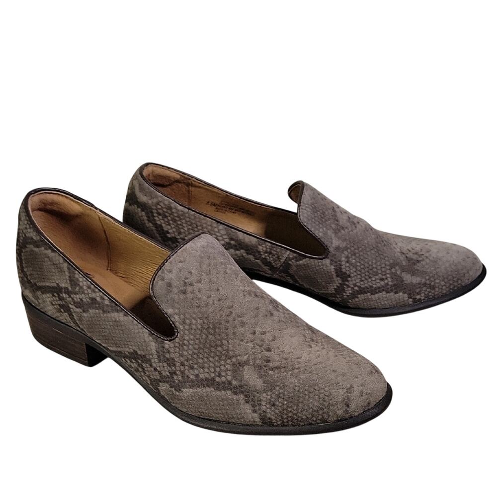 Sofft Severn Leather Snakeprint Slip On Loafer Flats Womens Size 8.5